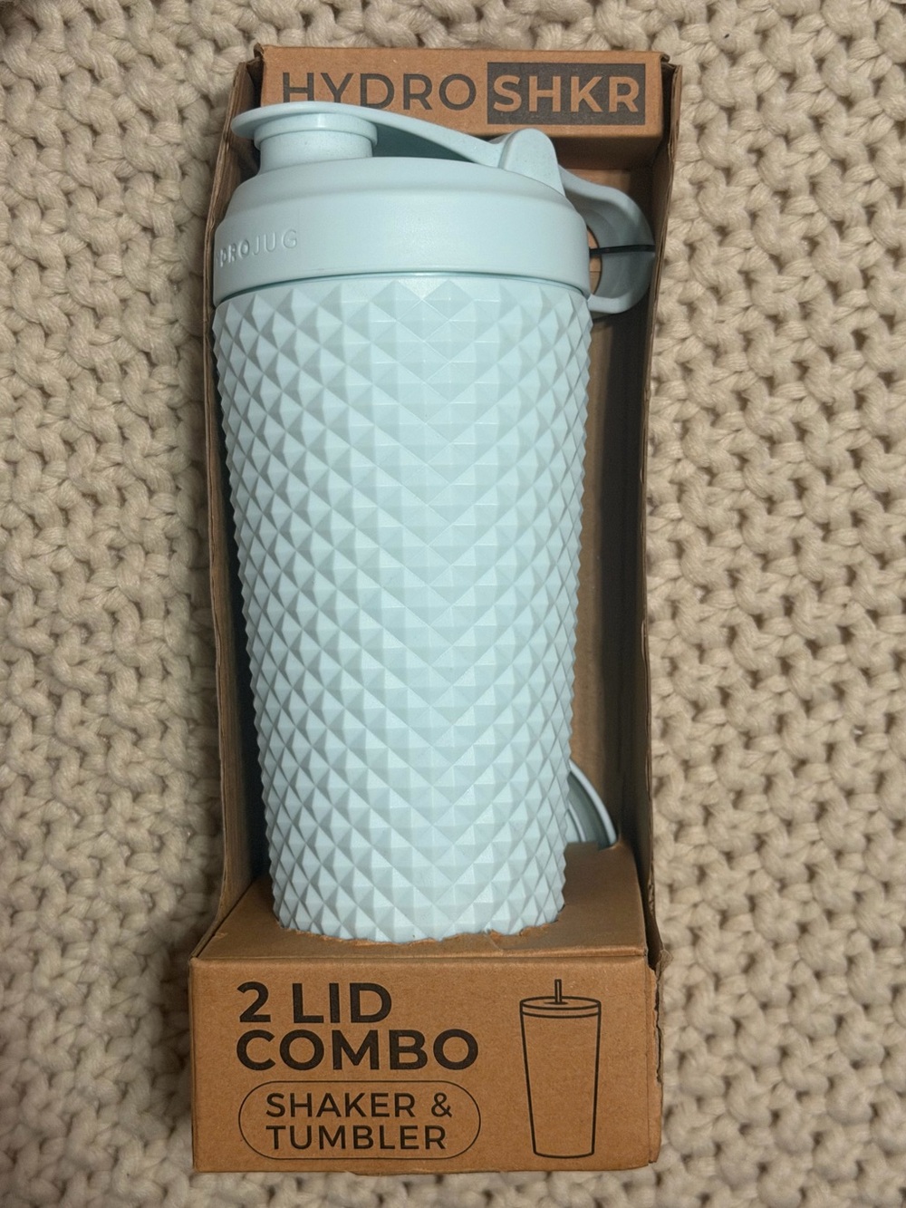 Hydrojug- Textured Shaker Tumbler in Pale Blue